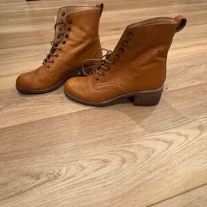 Madwell Womens Patti Lace Up Boot Size 7
